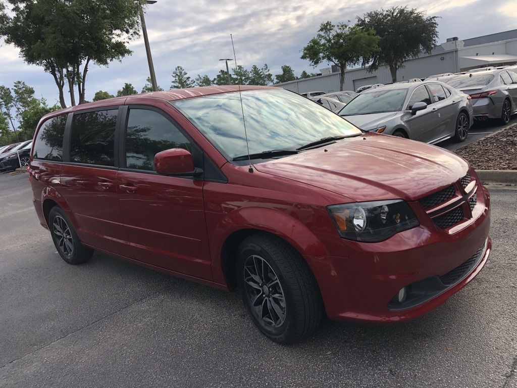 Dodge caravan rt